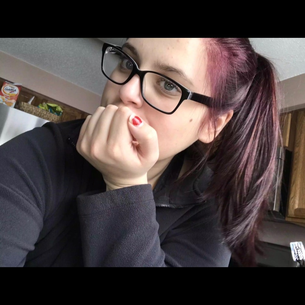 Meet your Posher, Rachel